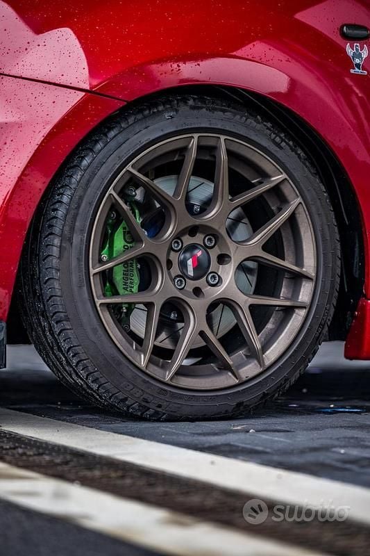 Usata Alfa Romeo MiTo 95 CV (69 kW) 2016 Rosso Utilitaria