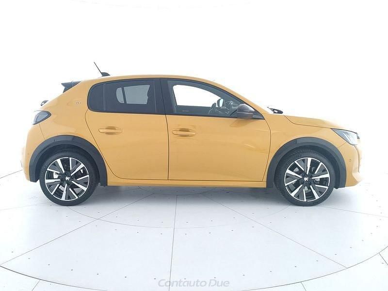 Usata Peugeot 208 GT 102 CV (75 kW) 2022 Giallo Utilitaria