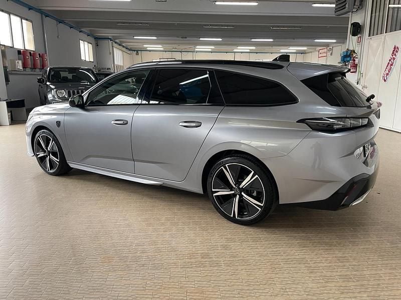 Nuova Peugeot 308 GT 135 CV (99 kW) 2025 Grigio Station wagon