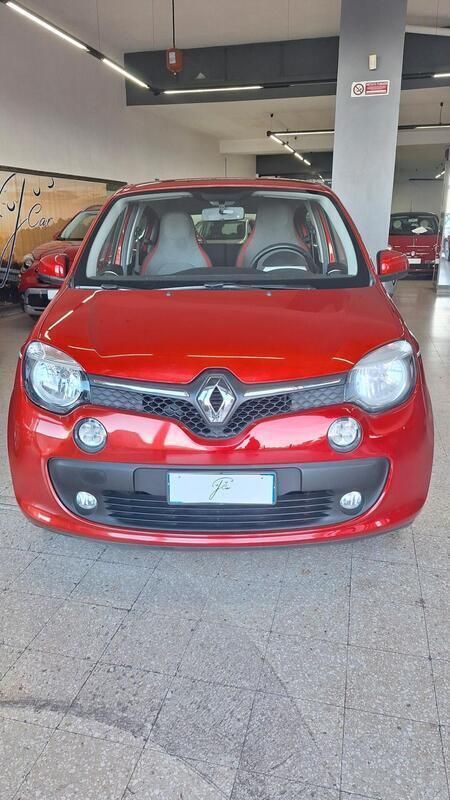 Usata Renault Twingo SE 69 CV (50 kW) 2015 Rosso Utilitaria