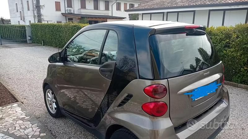 Begagnad Smart ForTwo Coupé 71 HK (52 kW) 2009 Brun Sportkupé