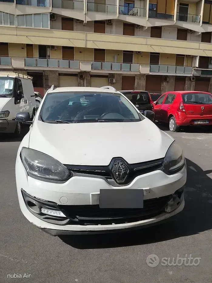 Usata Renault Mégane GrandTour 110 CV (80 kW) 2011 Bianco Station wagon