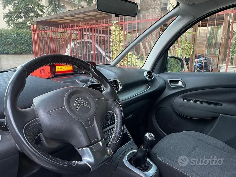 Usata Citroën C3 Picasso Exclusive 100 CV (73 kW) 2016 Bianco Monovolume