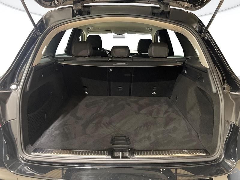 Usata Mercedes GLC220 Business 194 CV (142 kW) 2022 Nero SUV