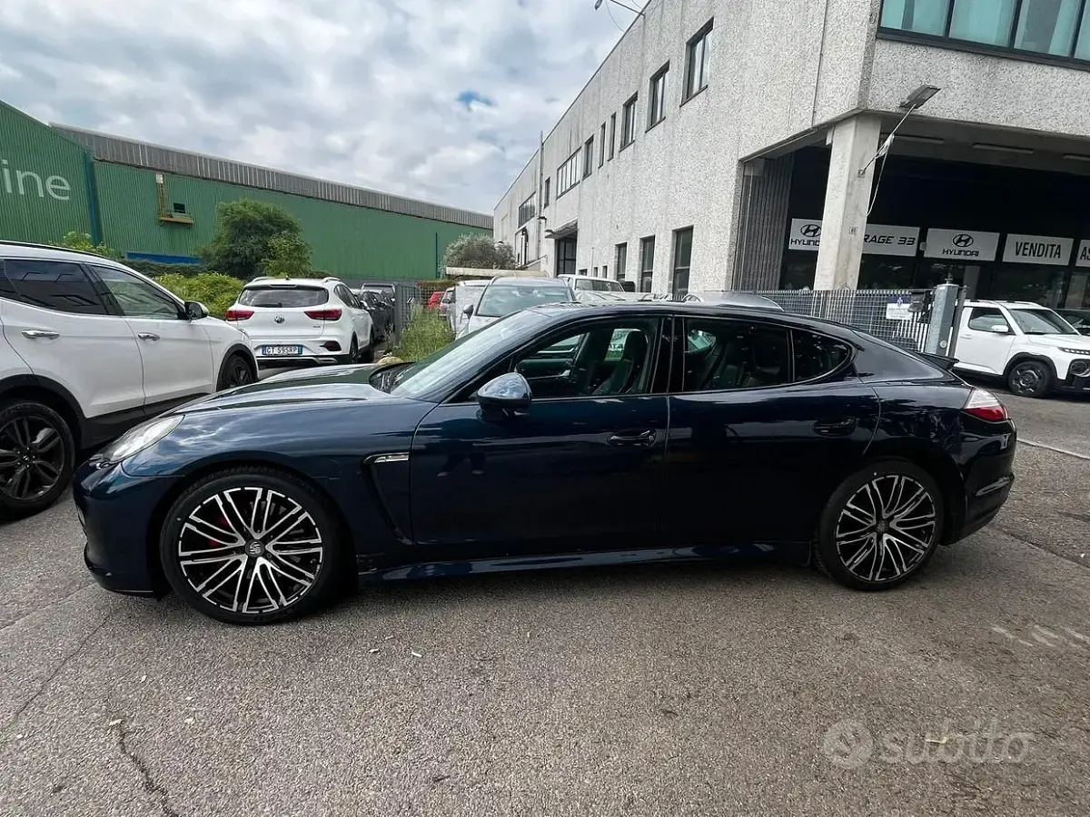 Usata Porsche Panamera 400 CV (294 kW) 2010 Utilitaria