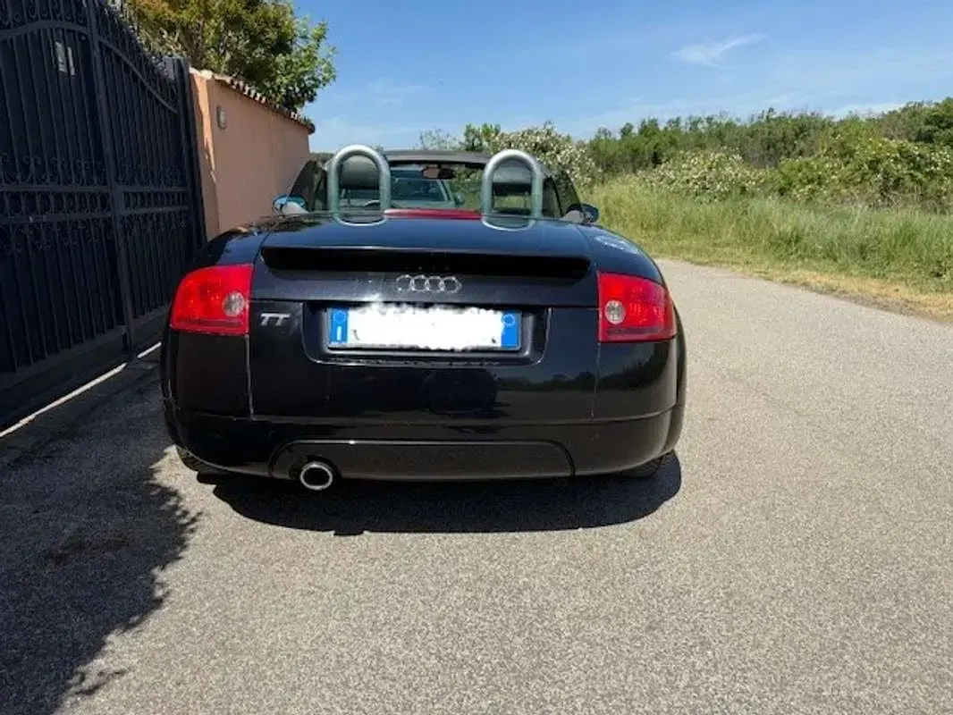 Usata Audi TT Roadster Design 179 CV (131 kW) 2003 Nero Cabrio