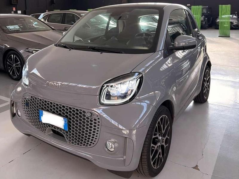 Usata Smart ForTwo Coupé 41 kW (56 CV) 2022 Utilitaria