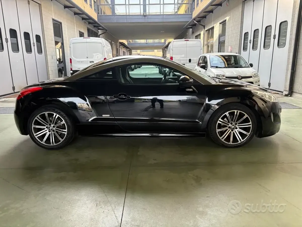 Usata Peugeot RCZ 156 CV (114 kW) 2010 Nero Coupé