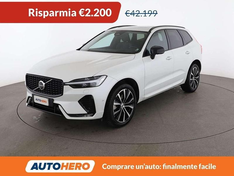 Usata Volvo XC60 Ultimate 235 CV (172 kW) 2023 Bianco SUV