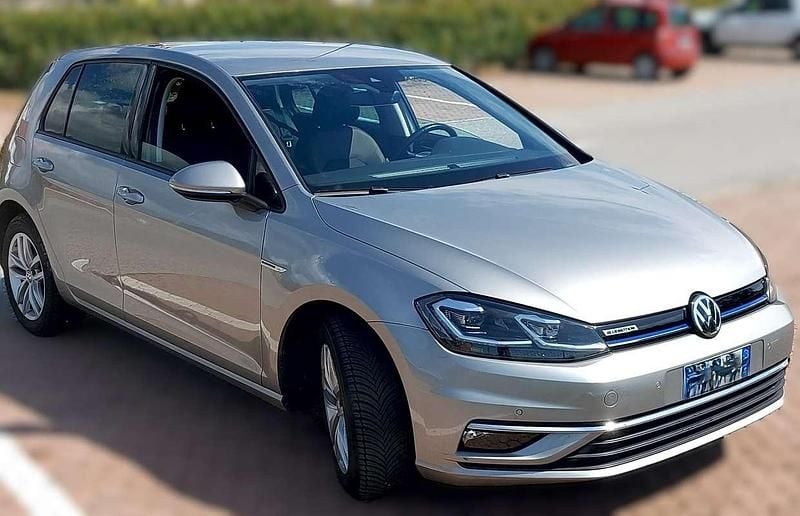 Usata VW Golf VII Executive 110 CV (80 kW) 2018 Berlina