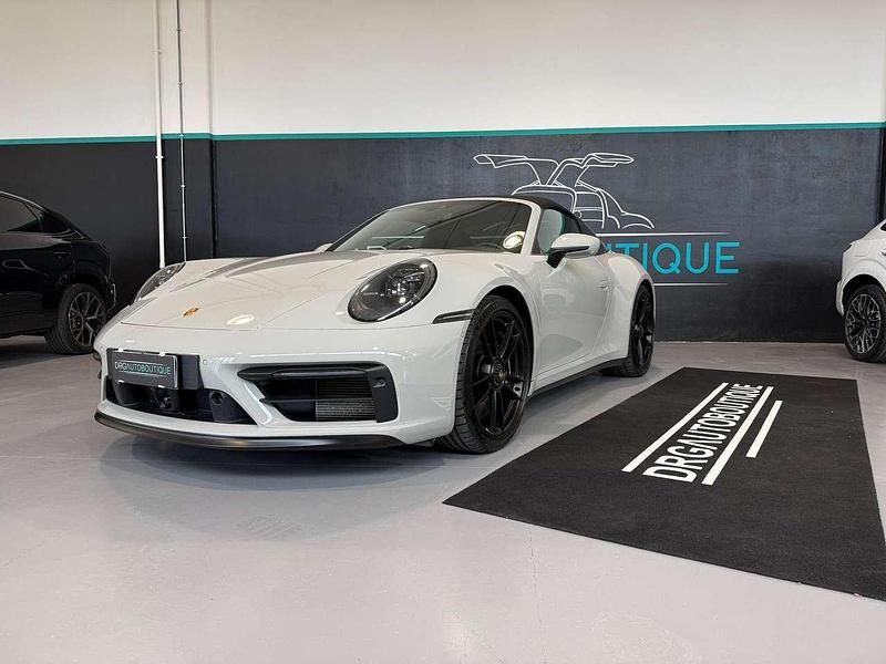 Usata Porsche 992 480 CV (353 kW) 2023 Bianco gesso Cabrio