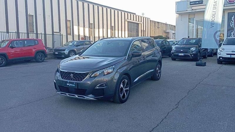 Usata Peugeot 5008 GT-line 131 CV (96 kW) 2020 Grigio SUV