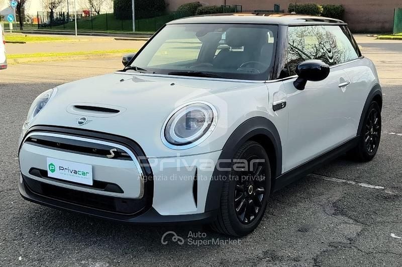 Usata Mini Cooper SE 135 kW (184 CV) 2022 Grigio Utilitaria