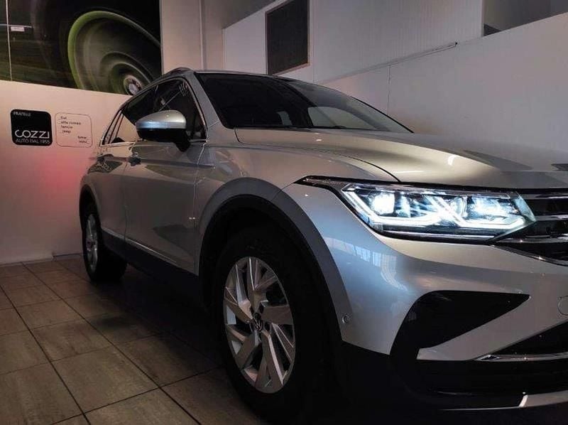 Usata VW Tiguan Elegance 150 CV (110 kW) 2022 Argento SUV