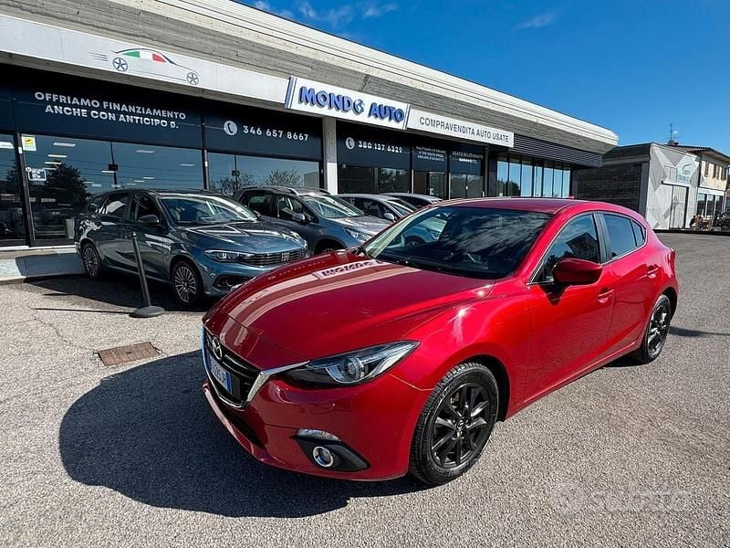 Usata Mazda 3 Exceed 105 CV (77 kW) 2016 Rosso Berlina
