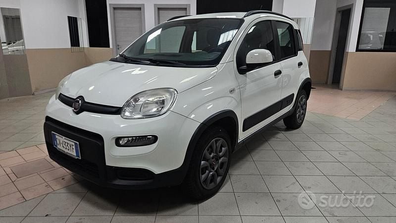 Bianco Usata 2013 Fiat Panda 4x4 S Due volumi | 7999 € (Super prezzo) - Immagine 1/4