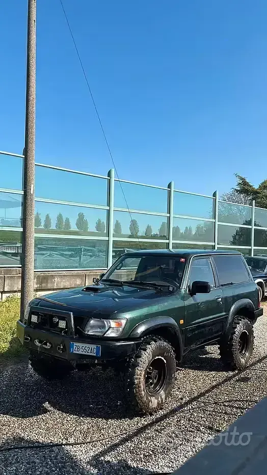 Usata Nissan Patrol 158 CV (116 kW) 2001 SUV