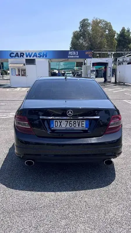 Usata Mercedes C220 Avantgarde 170 CV (125 kW) 2009 Berlina