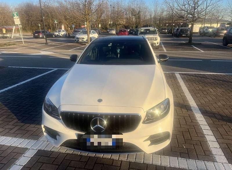 Usata Mercedes E220 Premium Plus 194 CV (142 kW) 2020 Berlina