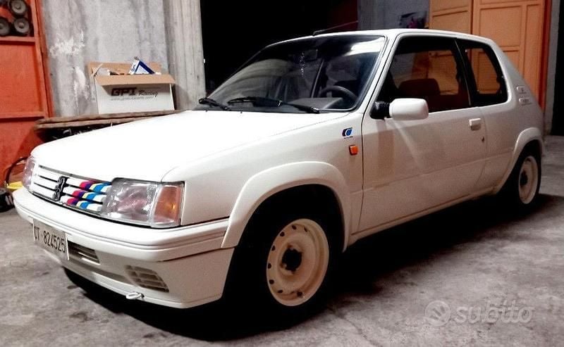 Usata Peugeot 205 1988 Bianco Utilitaria