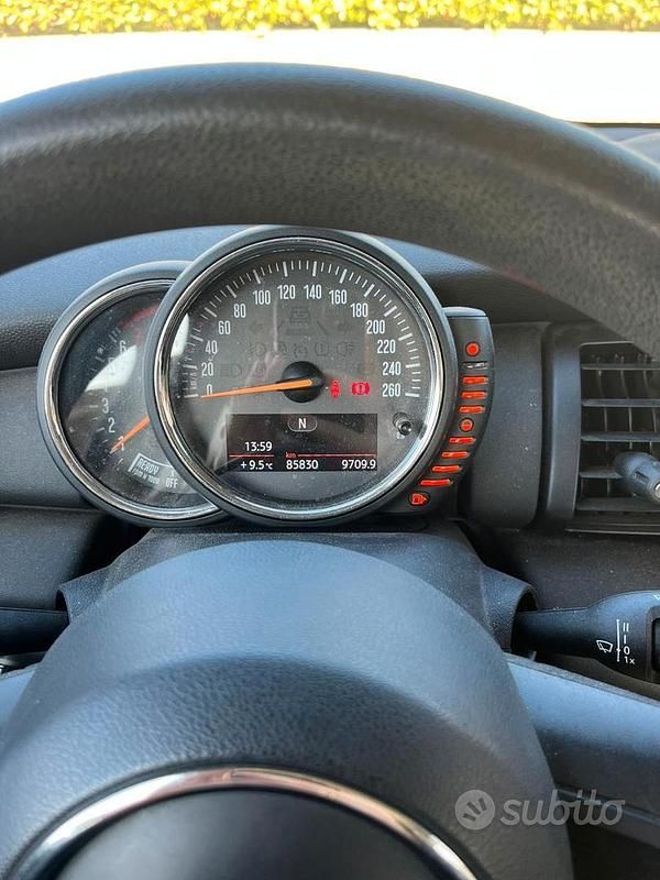 Usata Mini ONE 2016 Nero Utilitaria