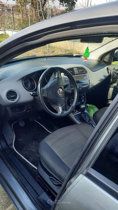 Usata Fiat Bravo 90 CV (66 kW) 2012 Utilitaria