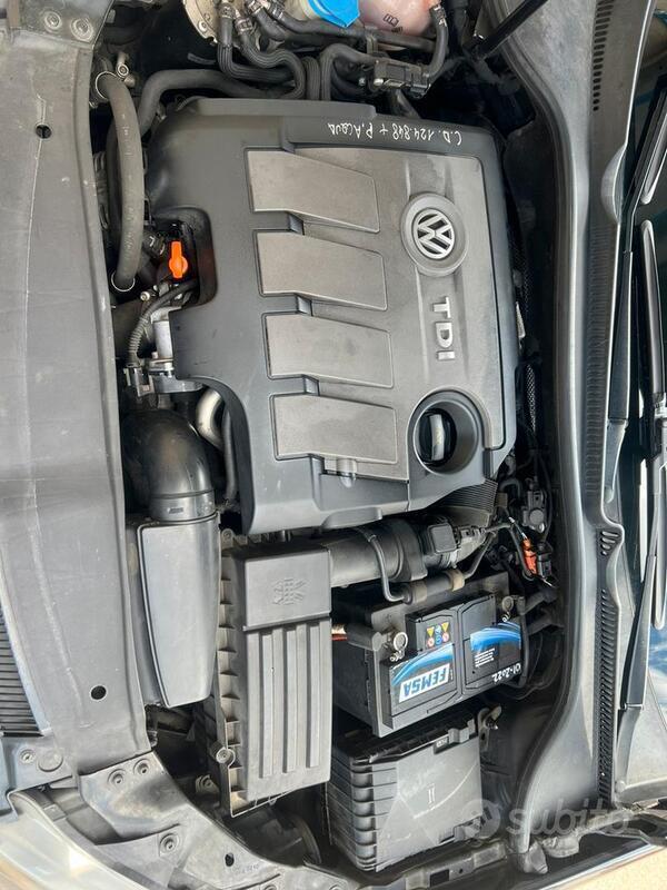 Usato 2010 VW Golf VI 1.6 Diesel 105 CV (5.500 €)