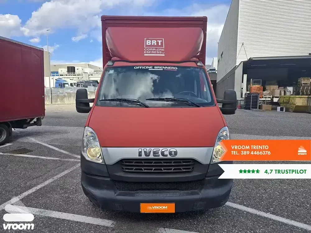 Usata Iveco Daily 106 CV (77 kW) 2015 Utilitaria