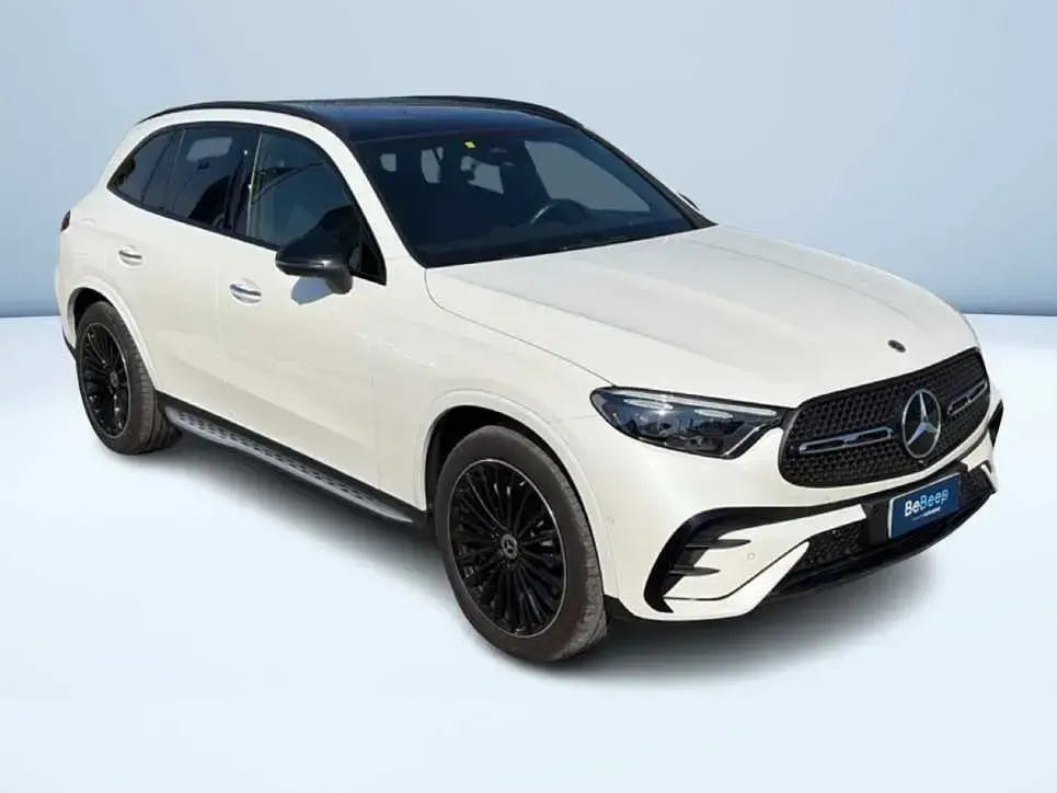 Usata Mercedes GLC300 AMG Line Premium Plus 258 CV (189 kW) 2023 Bianco SUV