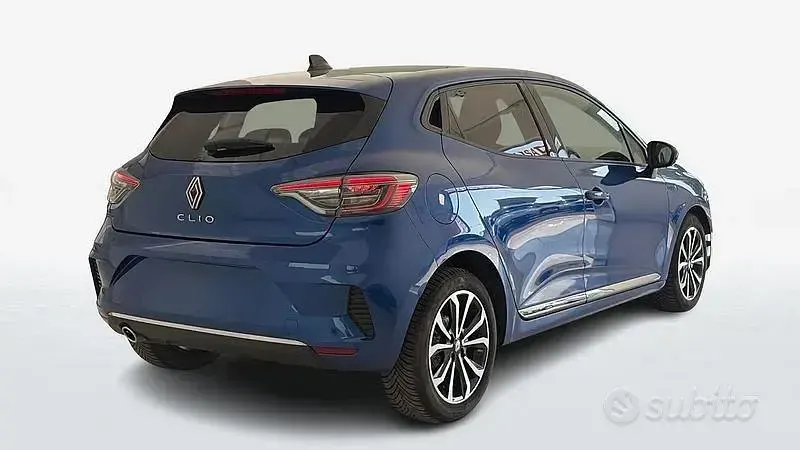 Usata Renault Clio V 91 CV (66 kW) 2025 Blu/azzurro Berlina