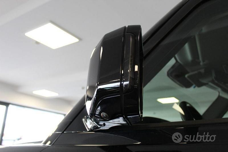 Usata Land Rover Defender 250 CV (183 kW) 2021 Nero SUV