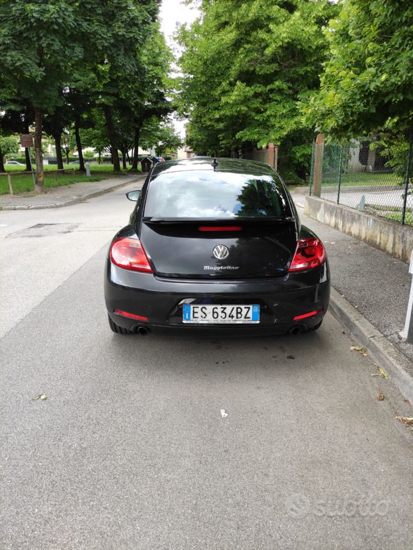 Usata VW Beetle 210 CV (154 kW) 2013 Nero Utilitaria