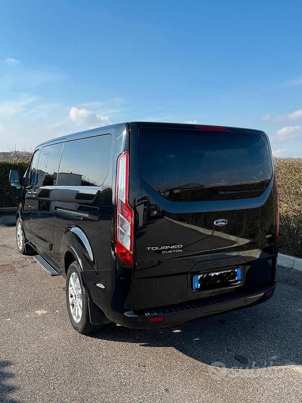 Usata Ford Tourneo Custom 2019 Nero Furgone