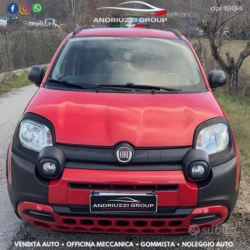 Usata Fiat Panda Cross Cross 70 CV (51 kW) 2019 Rosso Utilitaria