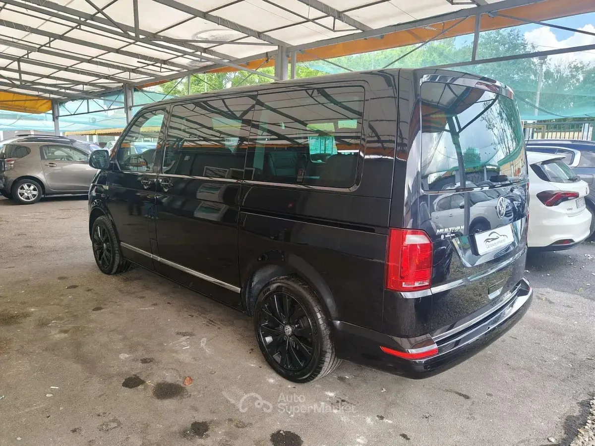 Usado VW T6 Highline 204 CV (150 kW) 2017 Negro Van