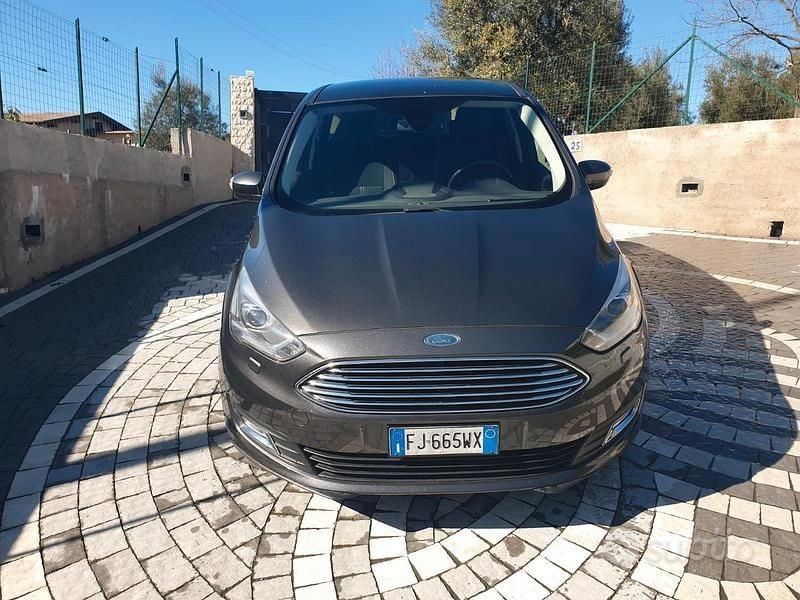 Usata 2017 Ford C-MAX Titanium S Monovolume | 5000 € (Super prezzo) - Immagine 1/4