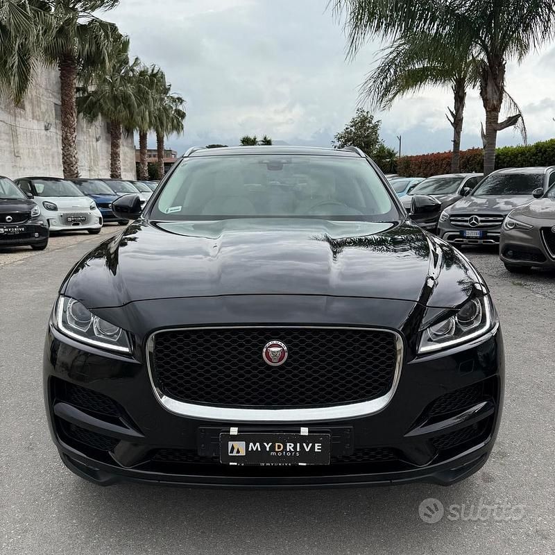 Usata Jaguar F-Pace R-Sport 180 CV (132 kW) 2019 Nero SUV