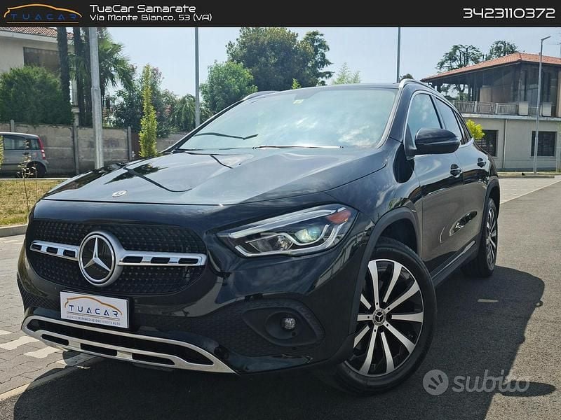 Usata Mercedes CLA250 Premium 224 CV (164 kW) 2020 Nero Berlina