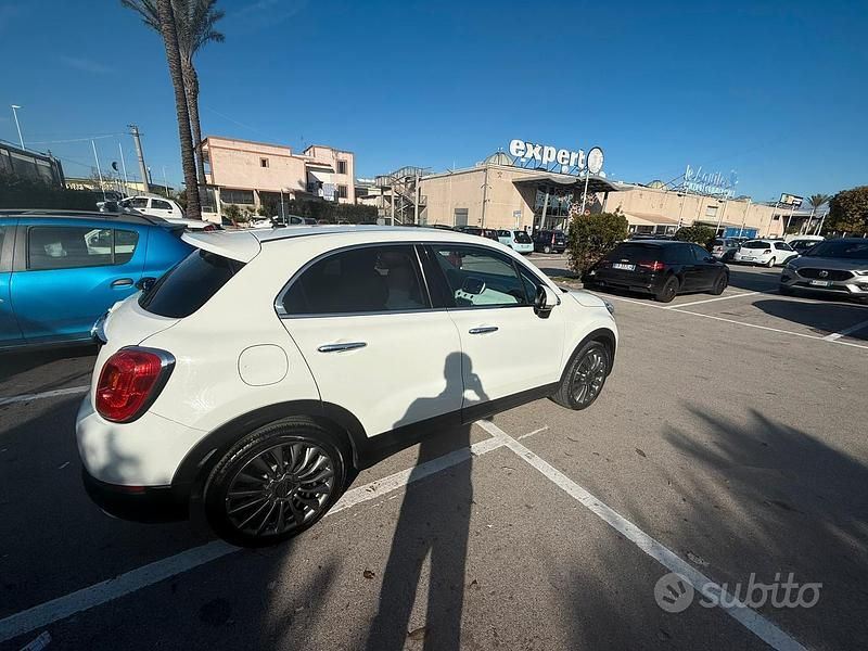 Usata Fiat 500X 120 CV (88 kW) 2016 Bianco SUV