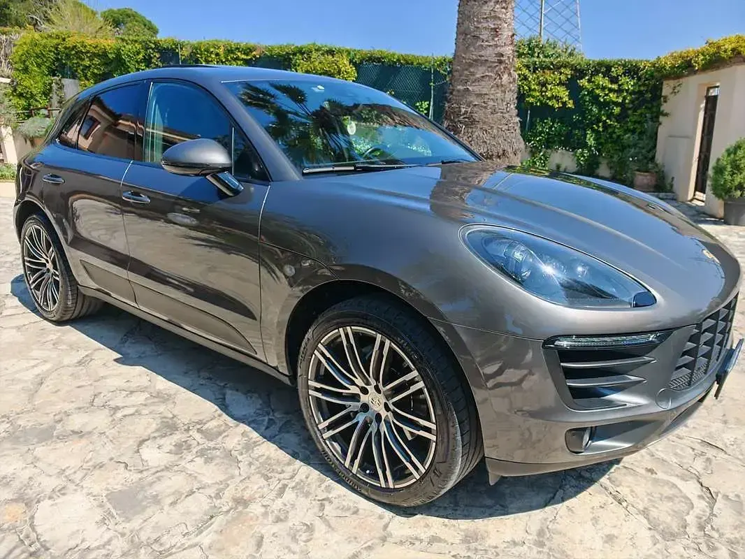 Usata Porsche Macan 250 CV (183 kW) 2016 Grigio SUV