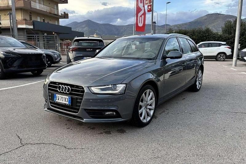 Usata Audi A4 Ambiente 150 CV (110 kW) 2014 Grigio Station wagon