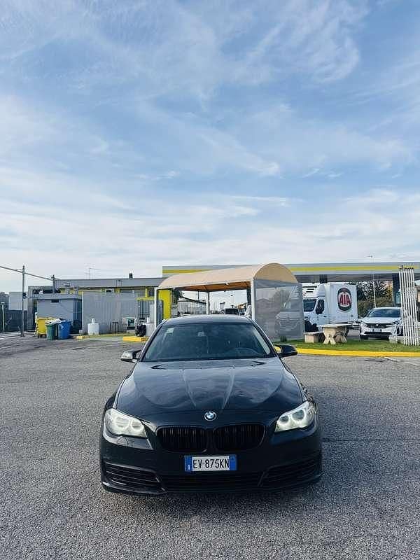Usata 2014 BMW 520 Gran Turismo Luxury Line Tre volumi | 8500 € - Immagine 1/4
