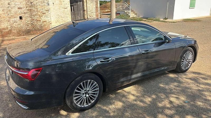 Usata Audi A6 Business 204 CV (150 kW) 2022 Grigio Berlina