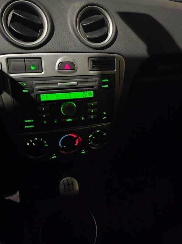 Usata Ford Fusion Titanium 68 CV (50 kW) 2008 Blu/azzurro Monovolume