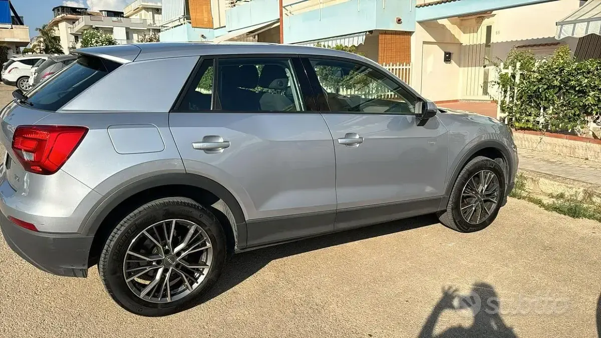 Usata Audi Q2 116 CV (85 kW) 2017 Bluazzurro SUV
