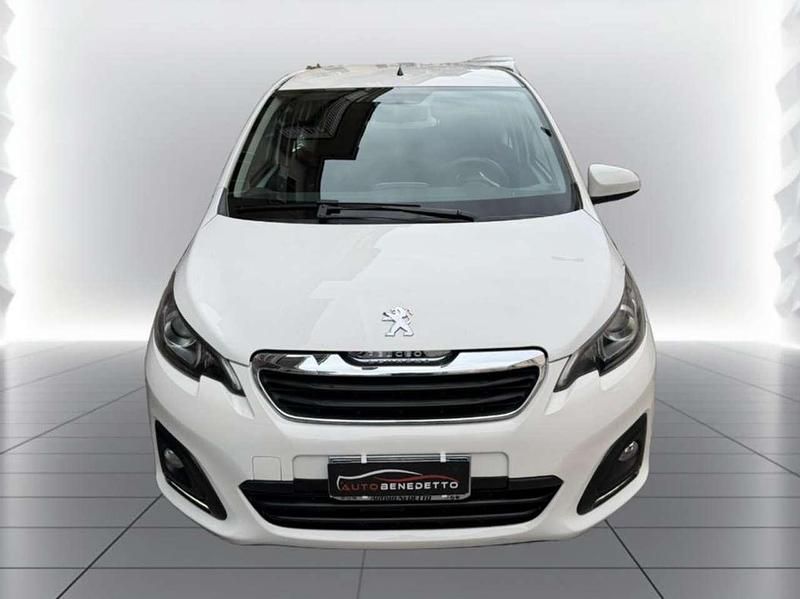 Usata Peugeot 108 Access 69 CV (50 kW) 2014 Bianco Utilitaria
