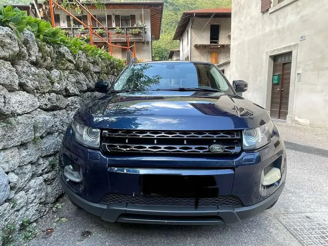 Usata Land Rover Range Rover evoque Prestige 150 CV (110 kW) 2012 Blu/azzurro SUV