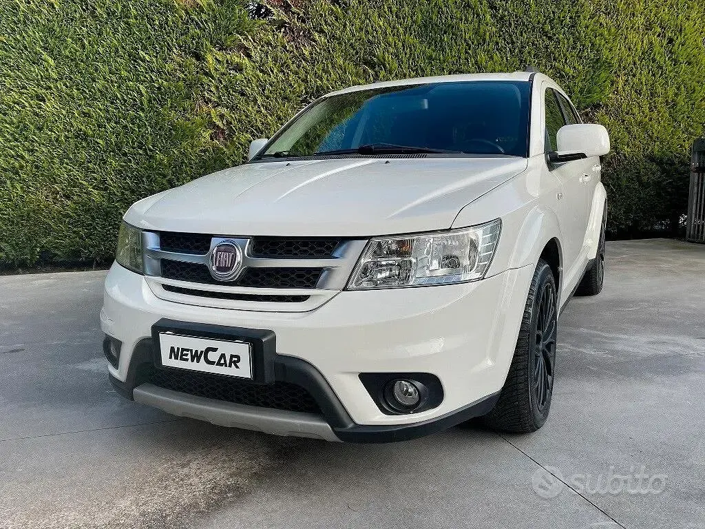 Usata Fiat Freemont Urban 170 CV (125 kW) 2012 Bianco SUV