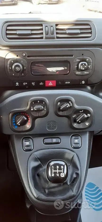 Usata Fiat Panda Lounge 80 CV (58 kW) 2018 Bianco Utilitaria