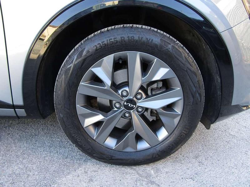 Usata Kia Sportage GT-Line 230 CV (169 kW) 2023 Grigio metallizzato SUV